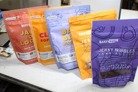 210264 Bark Eats Lot Of 5 Variety Lamb Chicken Pumpkin Treats 4 Oz