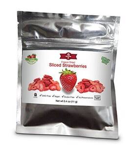 Biotree Naturals 637776924102 Freeze Dried Sliced Strawberries - Pack Of 0.4 Oz 100% Natural Fruit