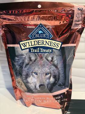Blue Buffalo 840243125371 Wilderness Trail Treats 24 Oz. 5/26