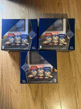 Mt421182it Blue Buffalo Bulk Tender Shred Beef And Chicken Dog Food Topper 3 Boxes 36 Pouches 11/26
