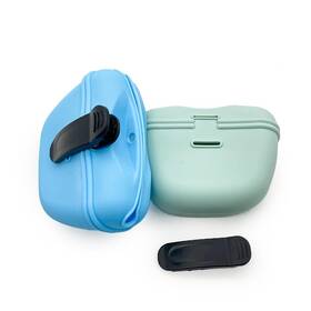 Sbpdk002 Bongpuda 2 Pcs Silicone Dog Treat Pouch Portable Sky Blue Light Green