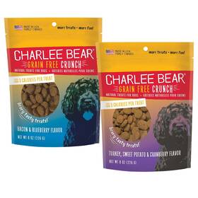 Charlee Bear 084282643001 Grain Free Crunch 1 Bacon Blueberry And Turkey Sweet Potato Cranberry 2 Pack