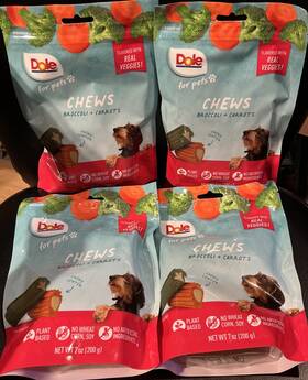Dole For Pets 742797043647 Lot Of 4 7oz. Bags Dog Chews Broccoli And Carrots Flavored Treats Exp 9/26