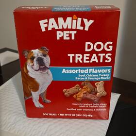 1121130 Family Pet Dog Treats Biscuits Beef Chicken Turkey Bacon Sausage Assorted 17 Oz