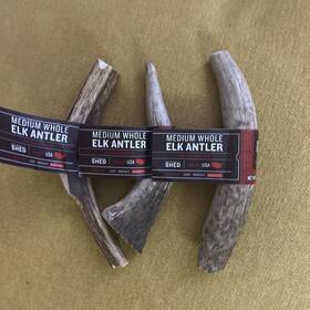 Good Lovin Dog Treats 800443653968 Elk Antlers For Medium 3pack