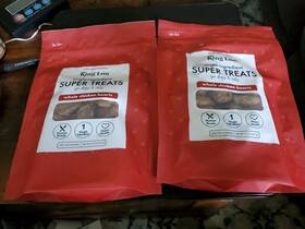 King Lou 860006698256 Sealed - 2 Super Treats Whole Chicken Hearts 3.5 Oz. Each King Lou 860006698256 Sealed - 2 Super Treats Whole Chicken Hearts 3.5 Oz. Each