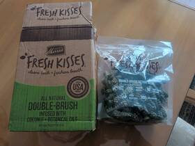 Merrick 022808110002 Fresh Kisses Coconut Dental Chews For Extra Small Dogs 106 Count 05/26