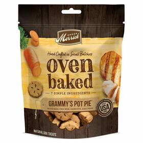Merrick 022808763017 Oven Baked Grammys Pot Pie With Real Chicken Carrots And Peas Dog Treats