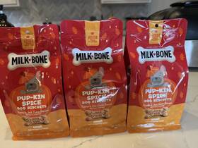 Milk-bone 843604100840 3 Pup-kin Spice Dog Biscuits Small Artificial Pumpkin Flavor 8oz