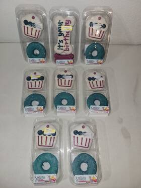 Mollys Bakery 695546605361 Dog Treats - 8 Packs New Sealed Packages 12/26