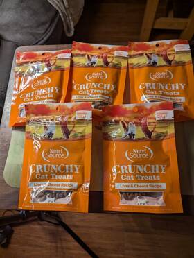 Nutrisource 073893810025 Liver And Cheese Crunchy Cat Treats - 3 Oz X 5 Bags Free Shipping