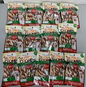 Scott Pet 015958992093 Premium Nutri Chomps Mini Twists Mint Dog Treats 78 Total Chicken Rawhide-free