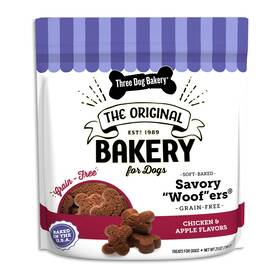 Three Dog Bakery 701159140905 Soft Baked Grain Free Meaty Woofers Chicken And Flavor Premium Treats For D