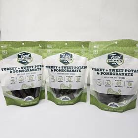 Treat Collective 850027894010 Lot Of 3 Turkey Kale And Pomegranate Jerky - 5oz Exp. 10/2024