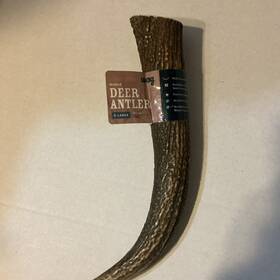 W910163337 Wag Whole Deer Antler X-large Adult Dog Chew Deer/elk Antlers/horns