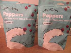 Wiggles & Wags 196481060685 Dog Treats And Soft Chewy Made With Pork Beef Blueberry 2 Packs 8oz Ea