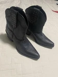 Dingo Women's Trick Treat Studded Snip Toe Boots 8.5M Ankle Low Heel. Fixed Price $109.87.