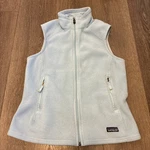 Patagonia Synchilla Fleece Vest Womens Medium Blue Full Zip Y2K - Excellent. Fixed Price $34.99.