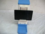 Dog Treat Feeder I Pooch. Fixed Price $20.00.