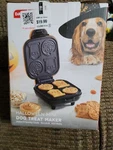 Dash Halloween Dog Maker Spooky Healthy Homemade Treats Nonstick. Fixed Price $25.49.