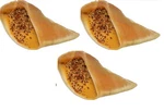 Redbarn Cheese And Bacon Filled Cow Hooves Dog Treats Hoof 3X 1.8OZ. Fixed Price $21.85.